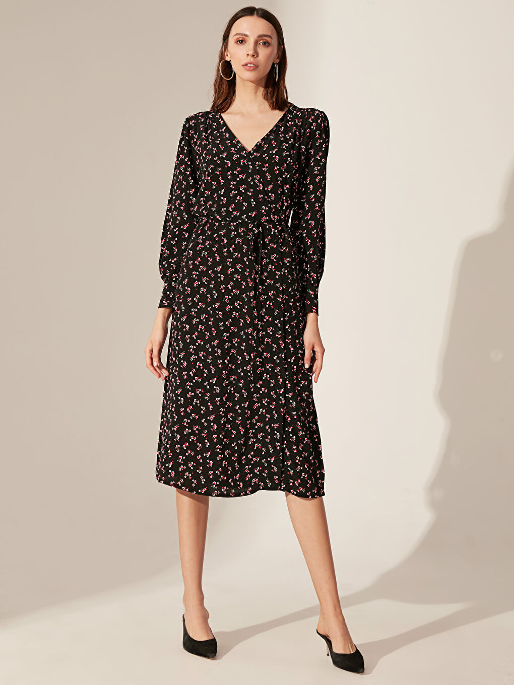 Kırmızı V Yaka Standart Fit Uzun Kollu Kadın Elbise-1