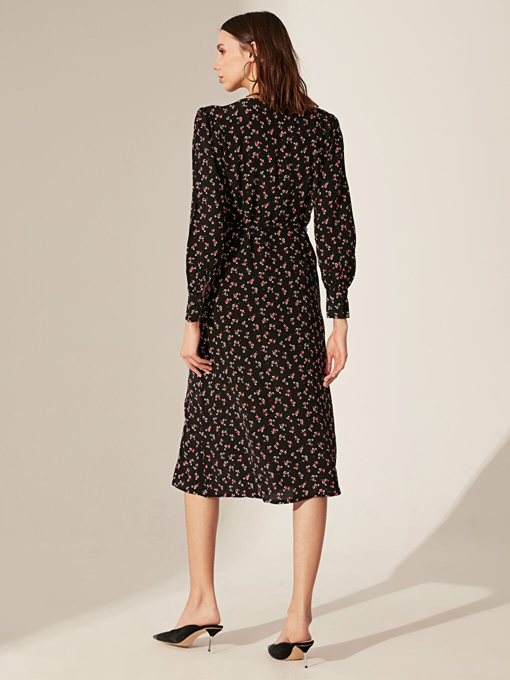 Kırmızı V Yaka Standart Fit Uzun Kollu Kadın Elbise-2