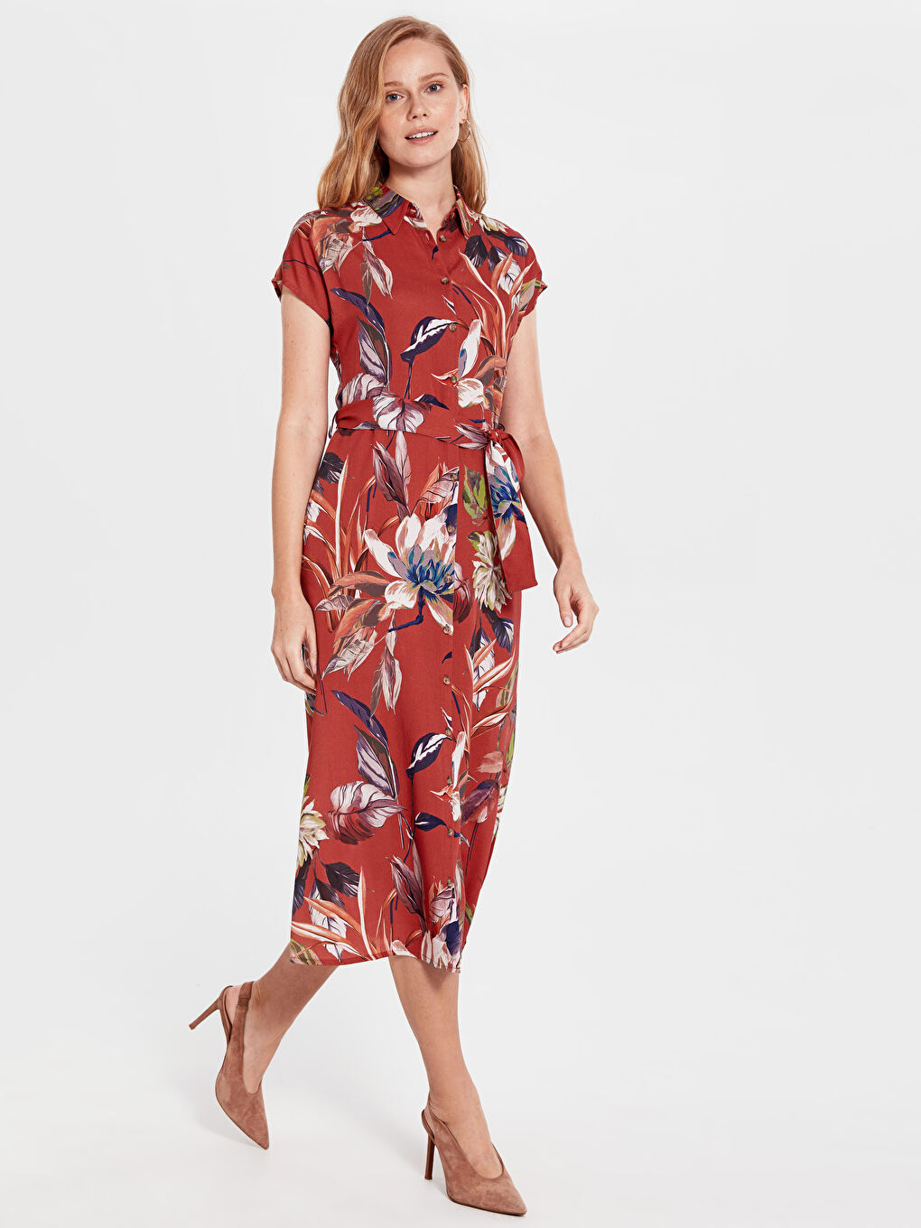 Kırmızı Kuşaklı Desenli Gömlek Gömlek Elbise