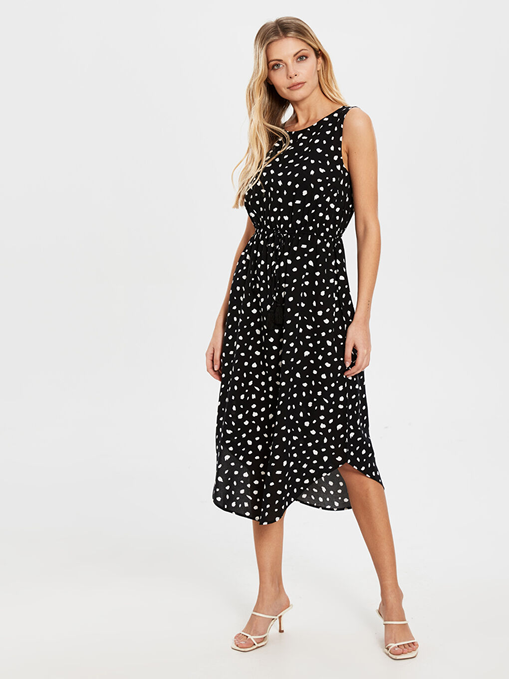 Ekru Bisiklet Yaka Puantiyeli Kadın Elbise-1