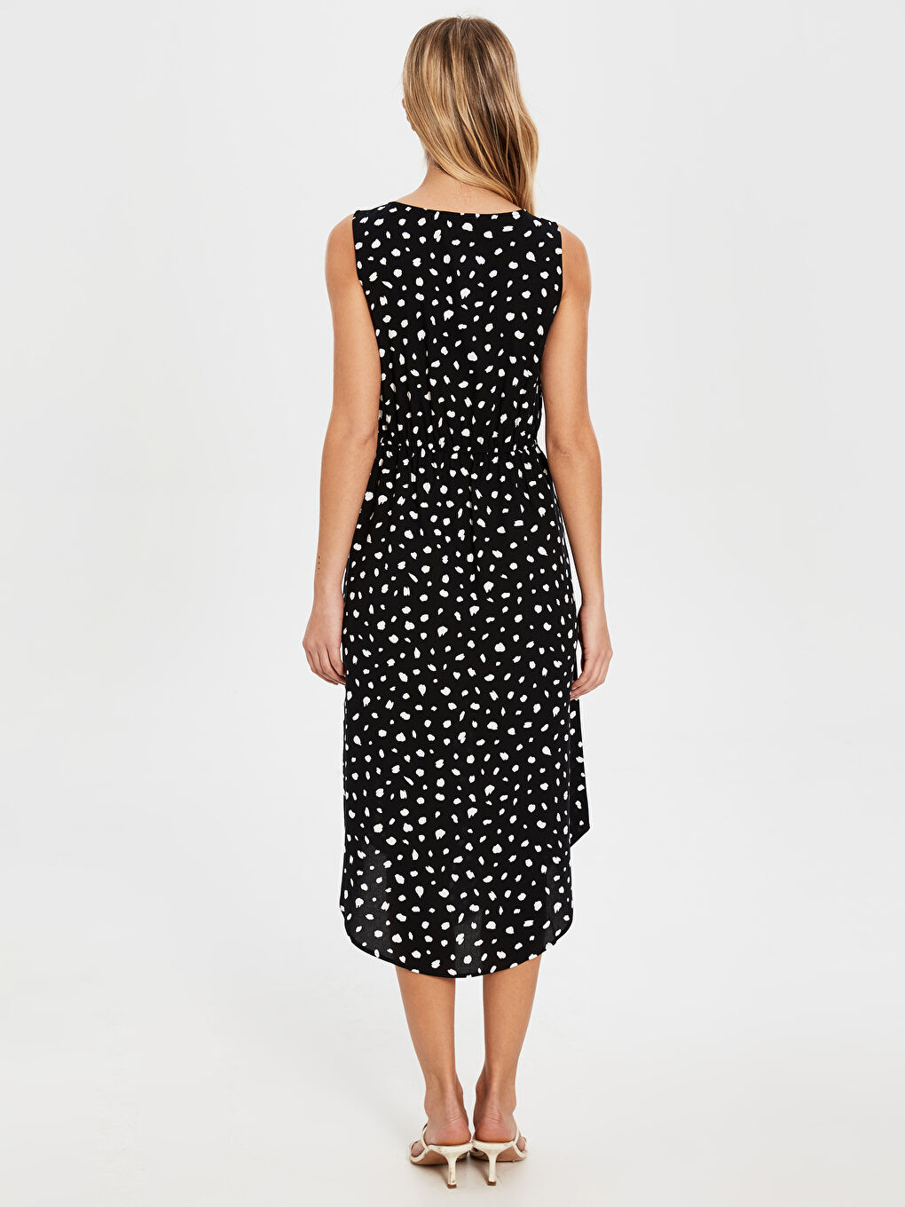 Ekru Bisiklet Yaka Puantiyeli Kadın Elbise-3