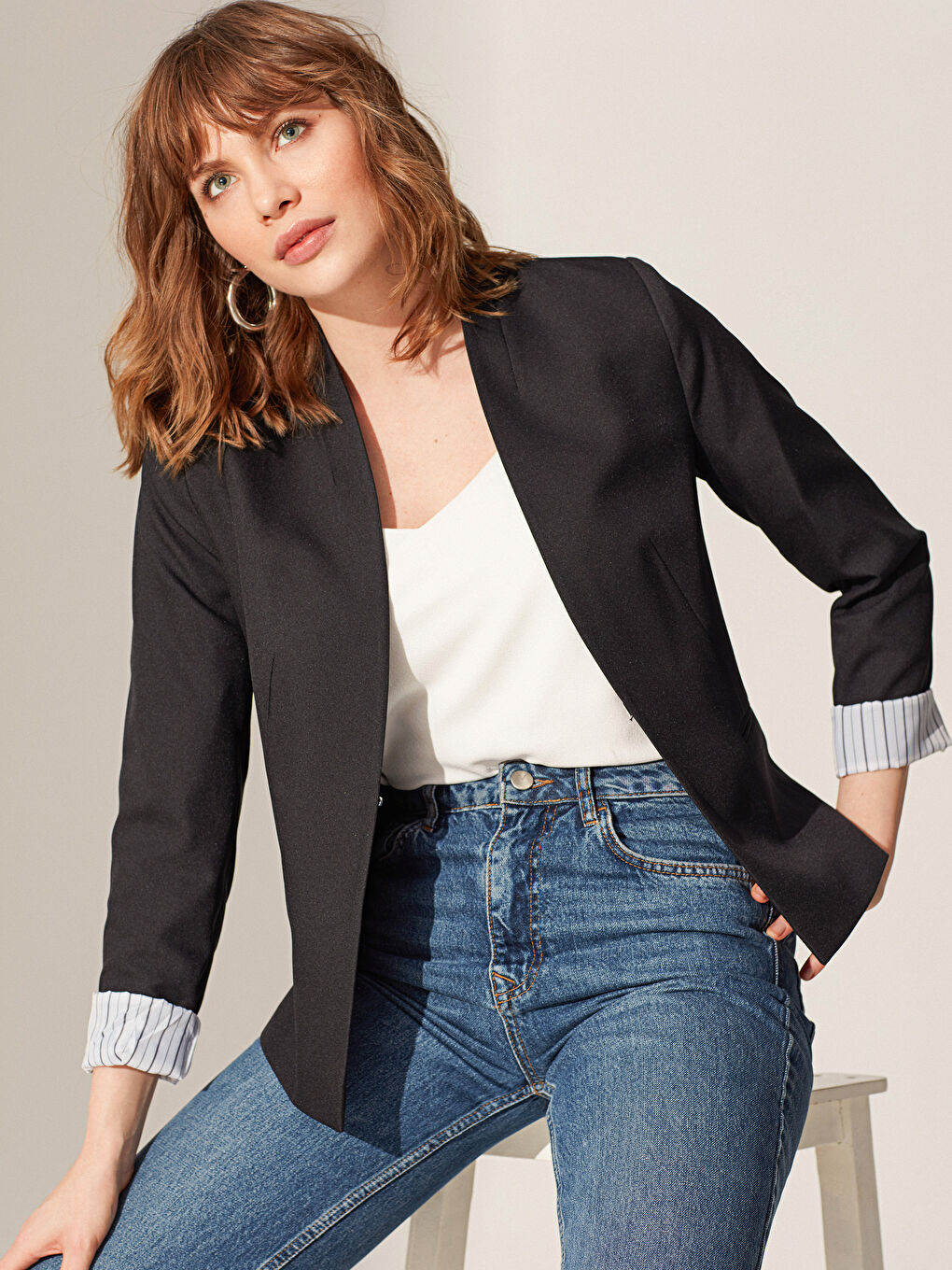 Siyah Şal Yaka Dar Fit Uzun Kollu Kadın Ceket-1