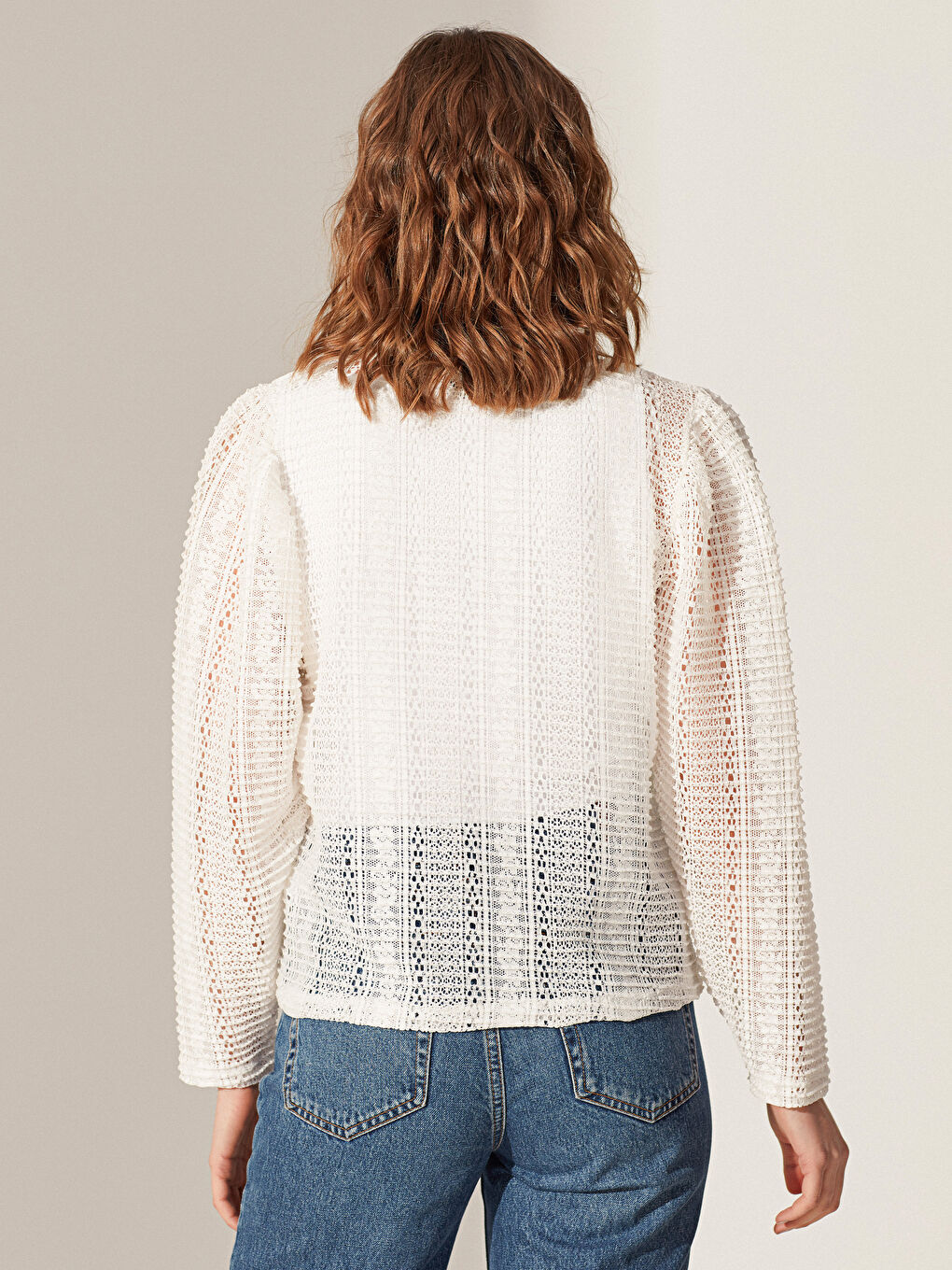 Ekru V Yaka Uzun Kollu Dantel Kadın Dantel Detaylı Bluz-3
