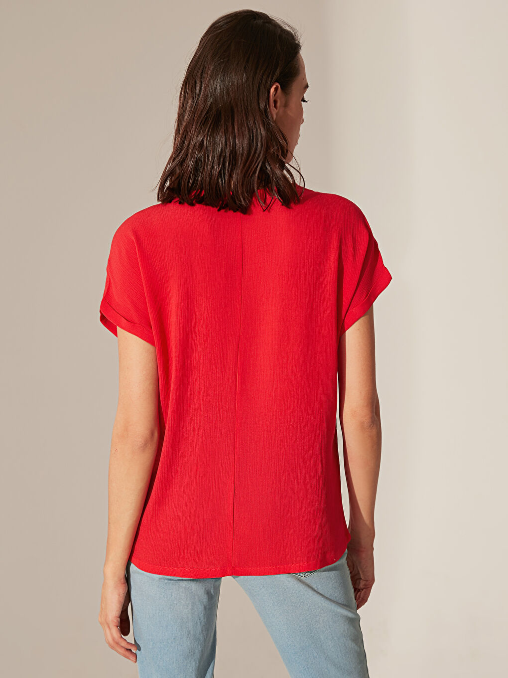 Bluza od viskoze sa izrezom u obliku školjke-2