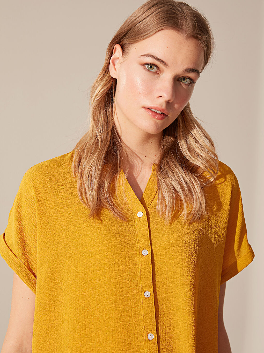 Chemise en Crêpe à Manches Courtes pour Femmes-2