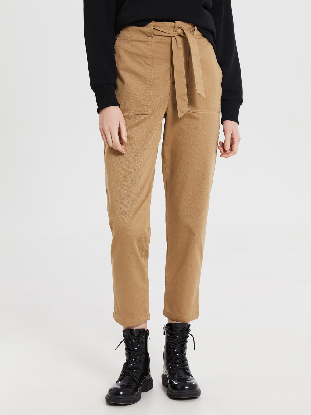 Bej Rahat Kalıp Gabardin Kadın Pantolon-2