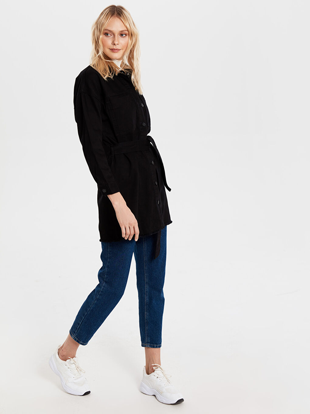 Siyah Uzun Kollu Kadın İnce Ceket-2