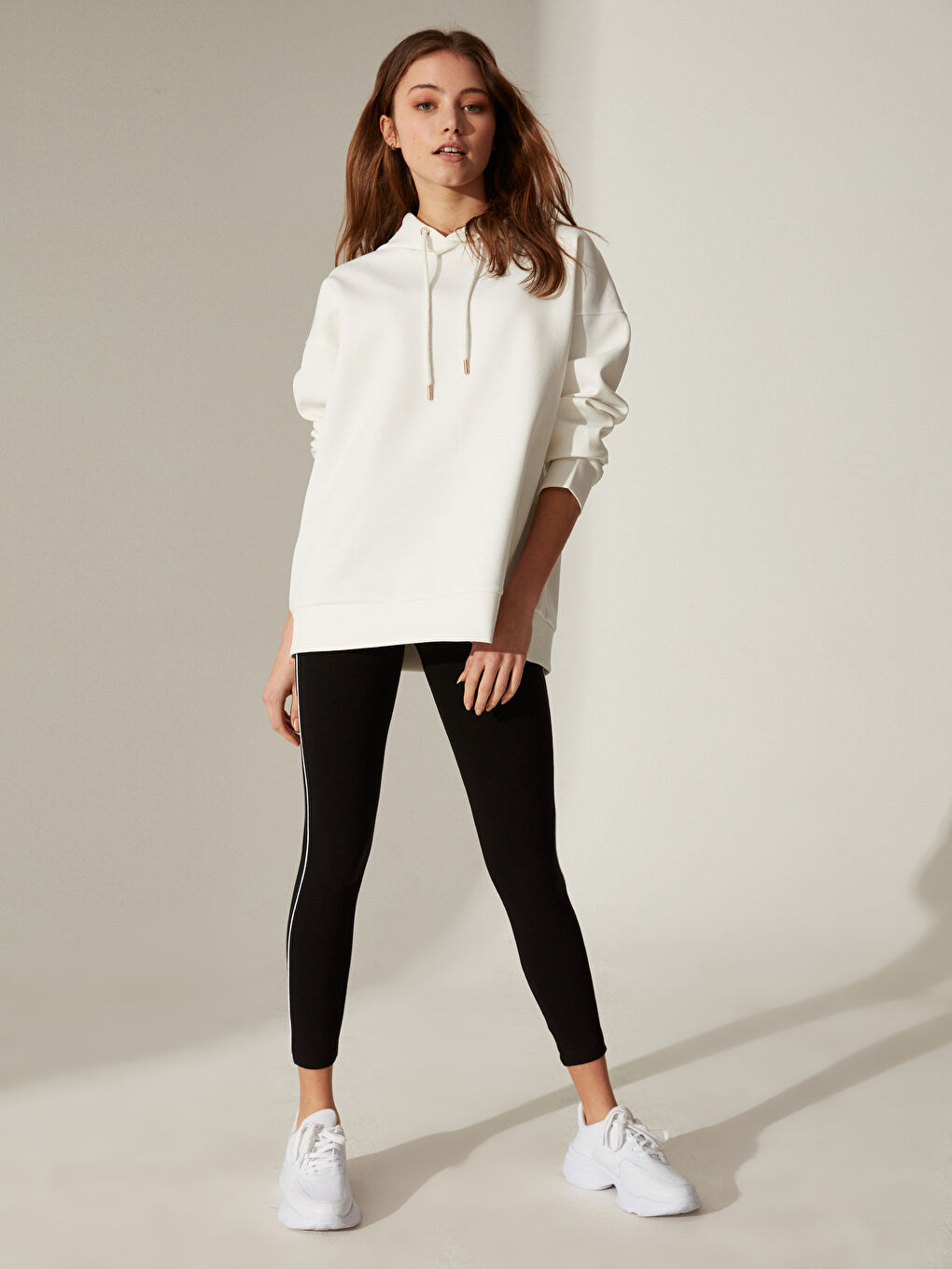 Siyah Standart Fit Kadın Tayt-1