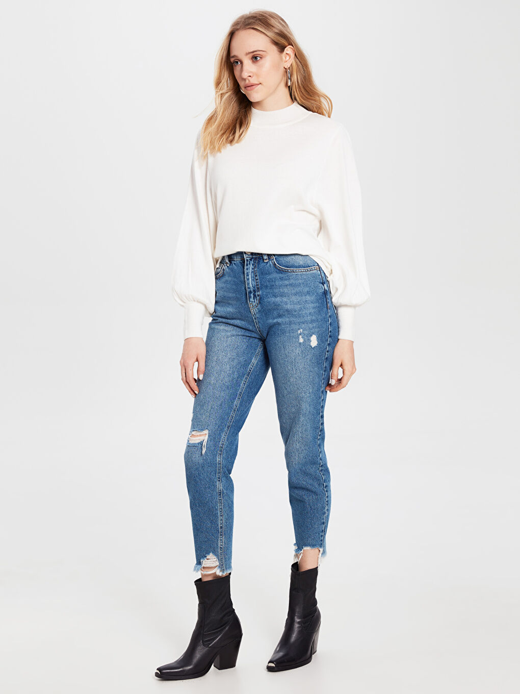 Ekru Yarım Balıkçı Yaka Uzun Kollu Kadın Kazak-3