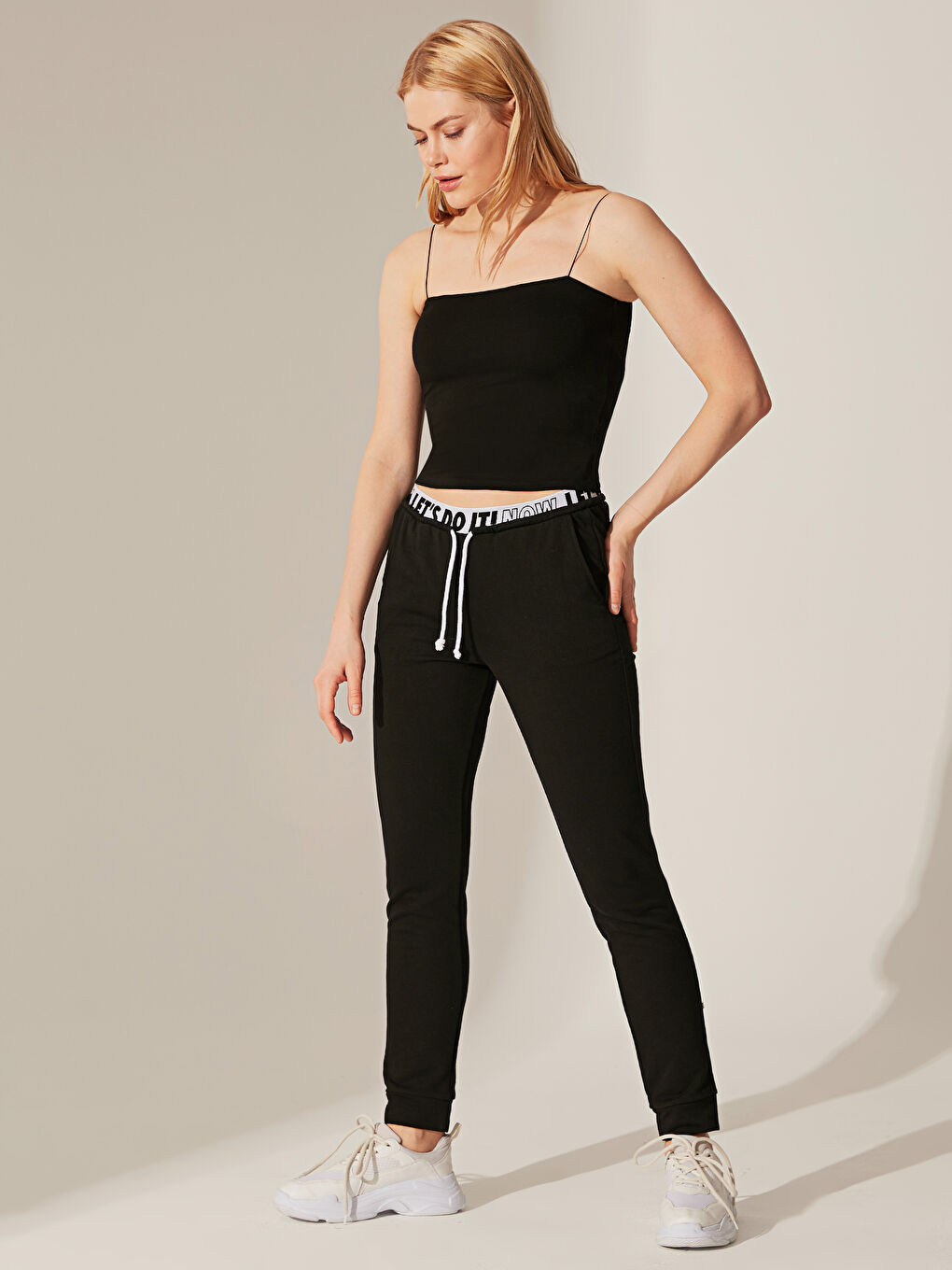 ياقة دائرية قطن ممشط للسيدات رياضي-1