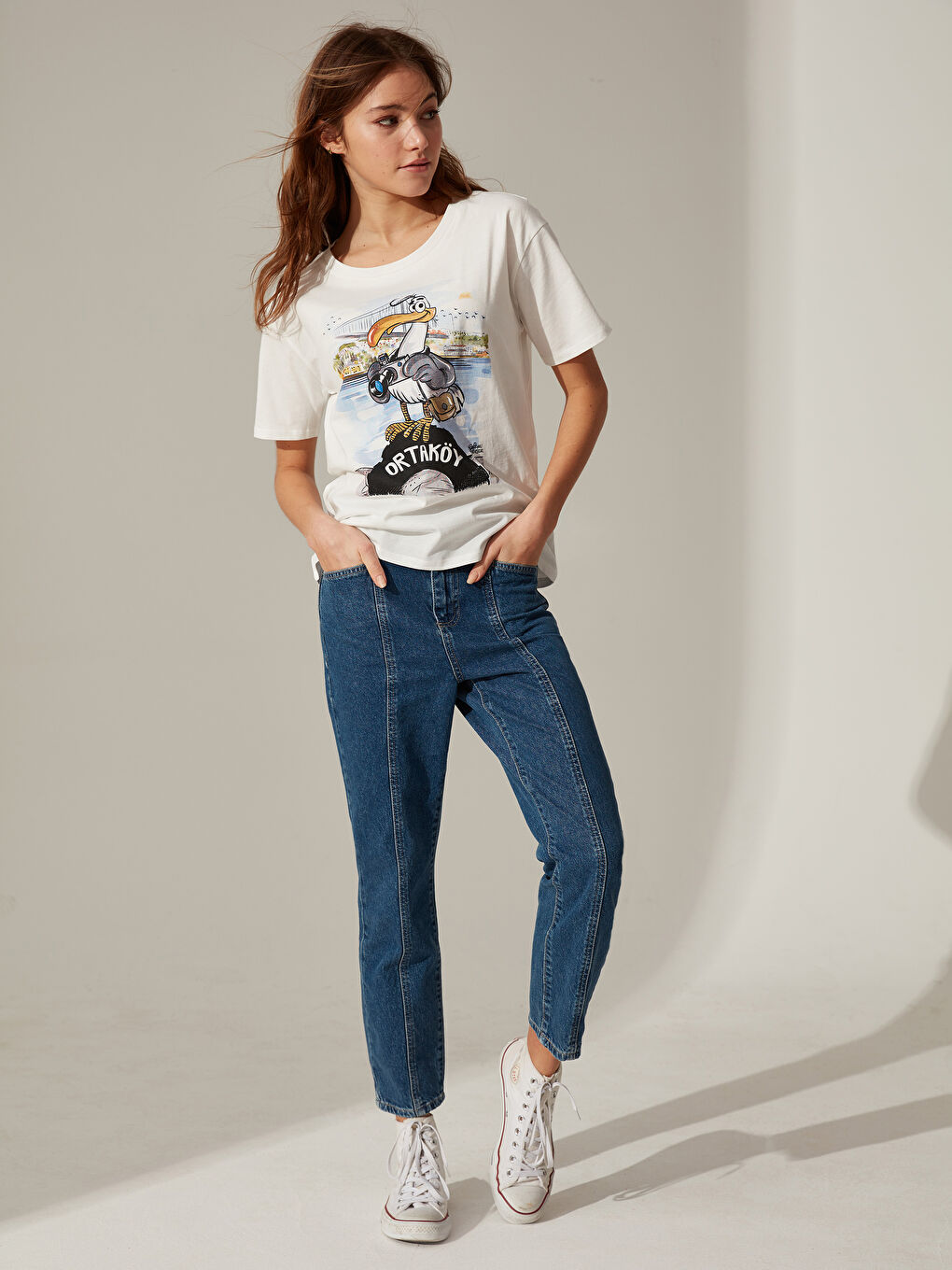 Ekru Bisiklet Yaka Kısa Kollu Kadın Tişört-4