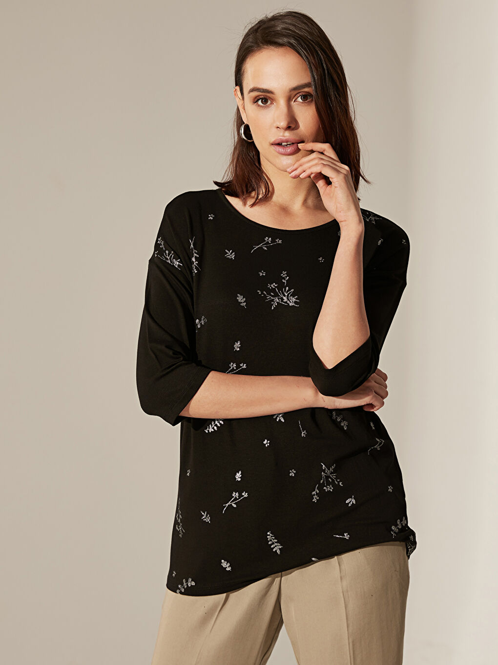 قمصان فيسكوز مطرزة-2