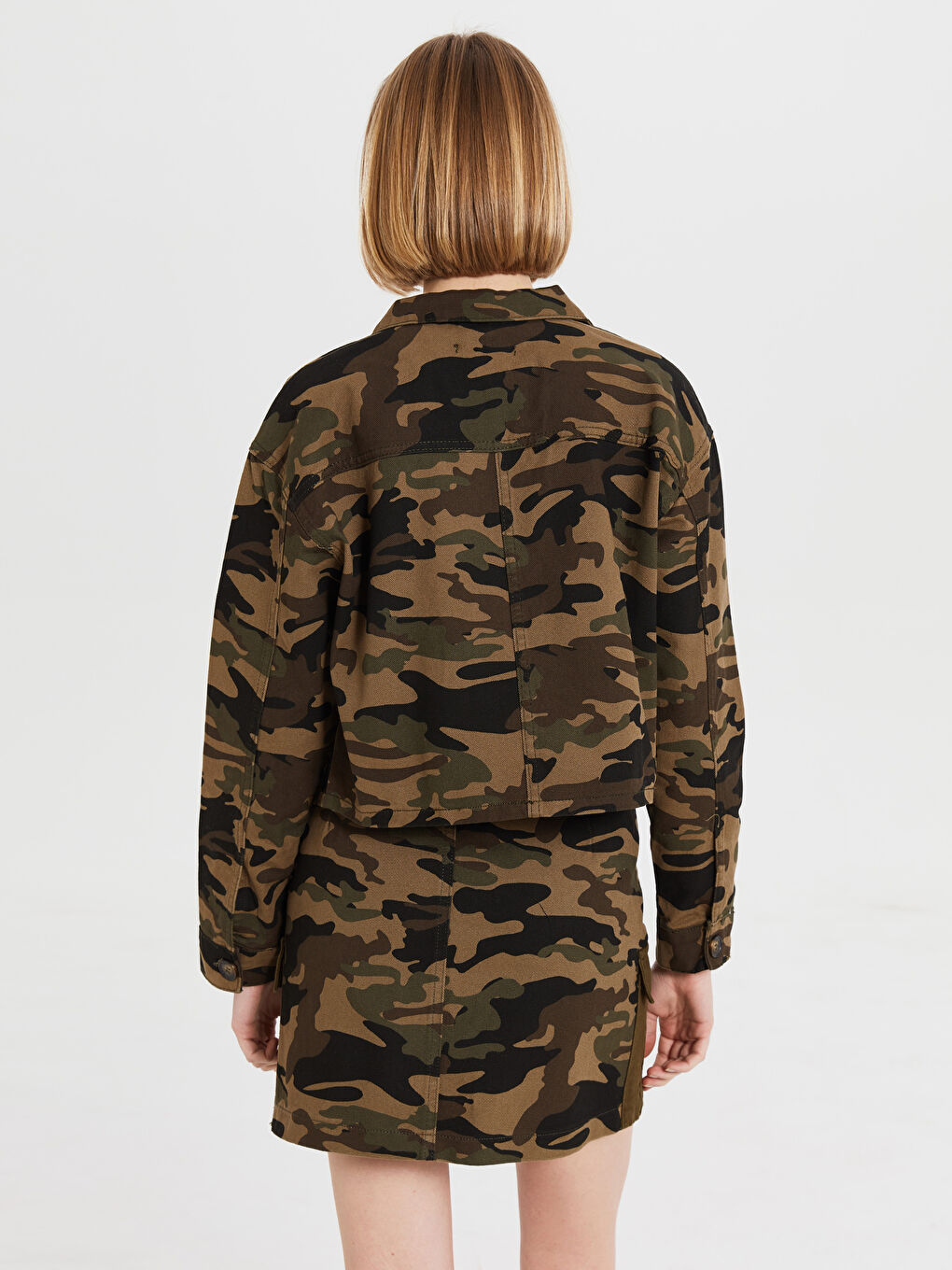 Yeşil Standart Fit Uzun Kollu Kadın Jean Ceket-3