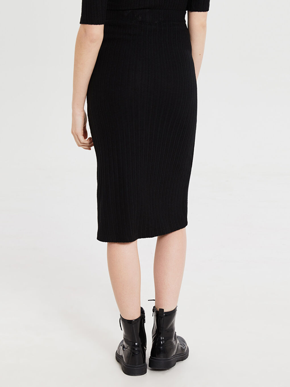 Siyah Standart Fit Penye Kadın Etek-2