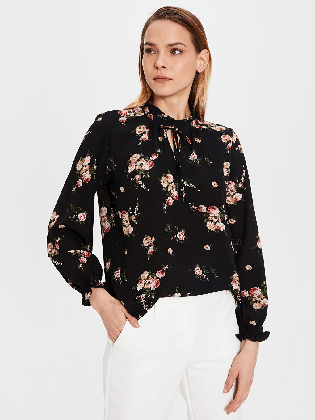 Siyah Uzun Kollu Krep Kadın Bluz-1