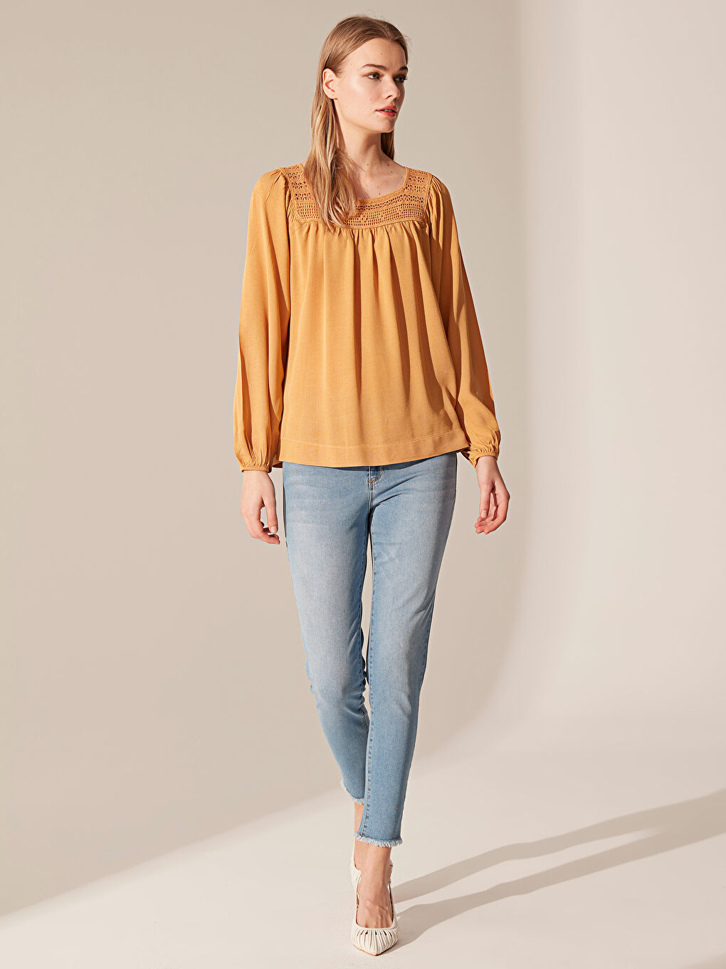 Sarı Uzun Kollu Kadın Bluz-3