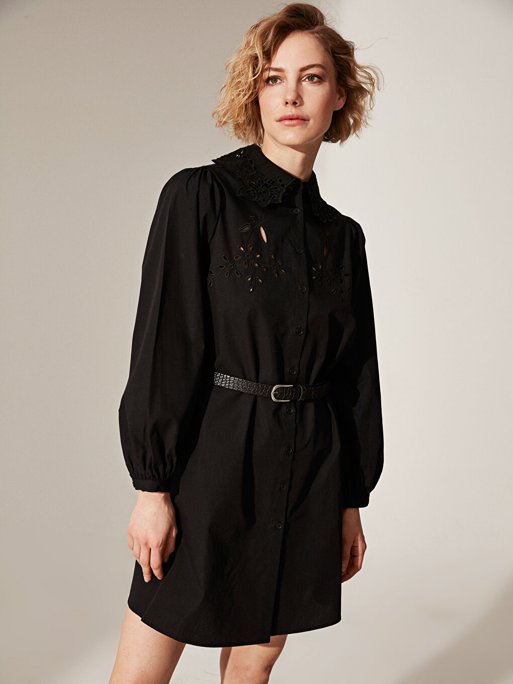 Әйелдерге арналған ұзын жеңді поплин жейде-көйлек