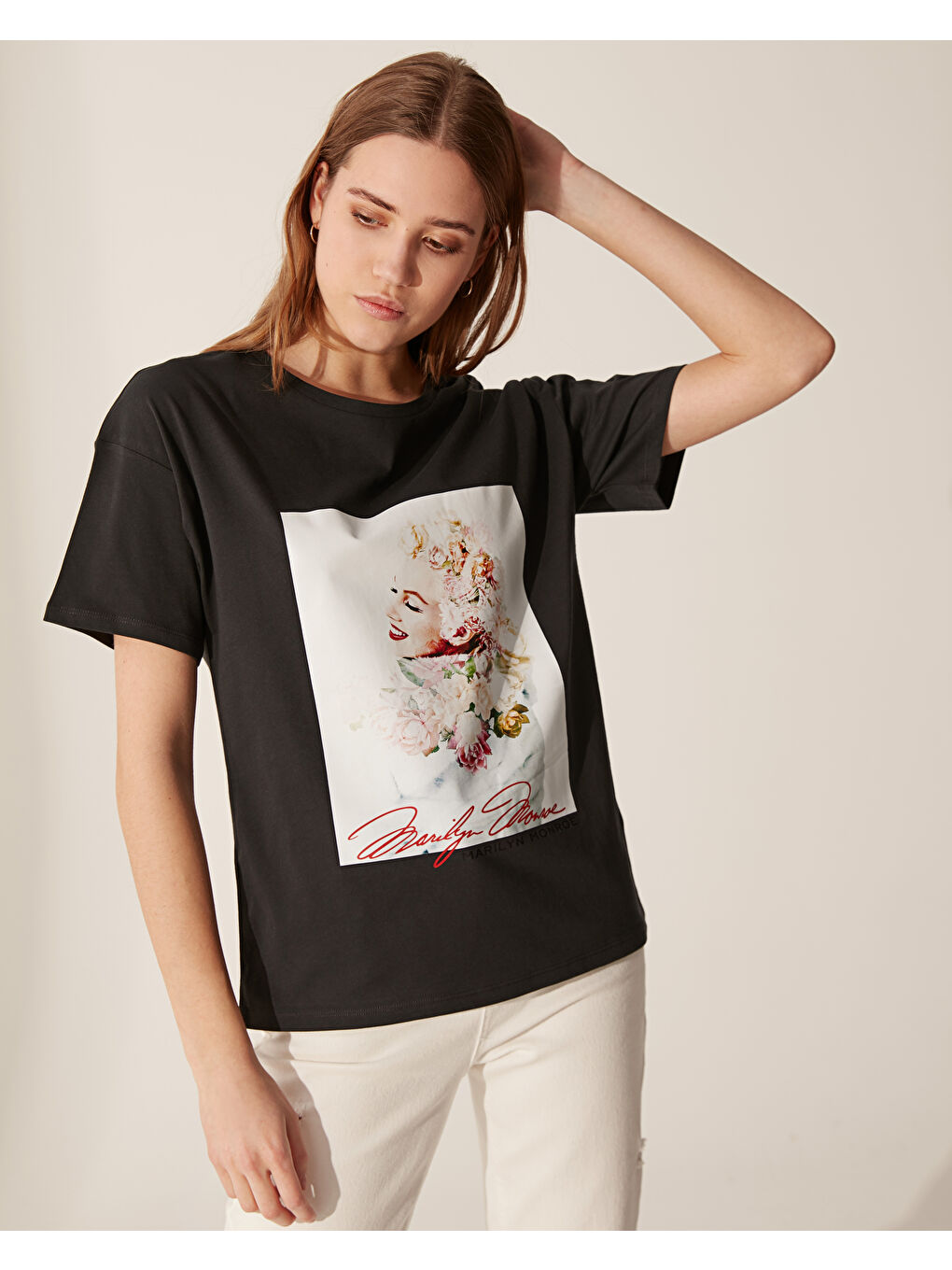 Antrasit Bisiklet Yaka Kısa Kollu Kadın Tişört-2