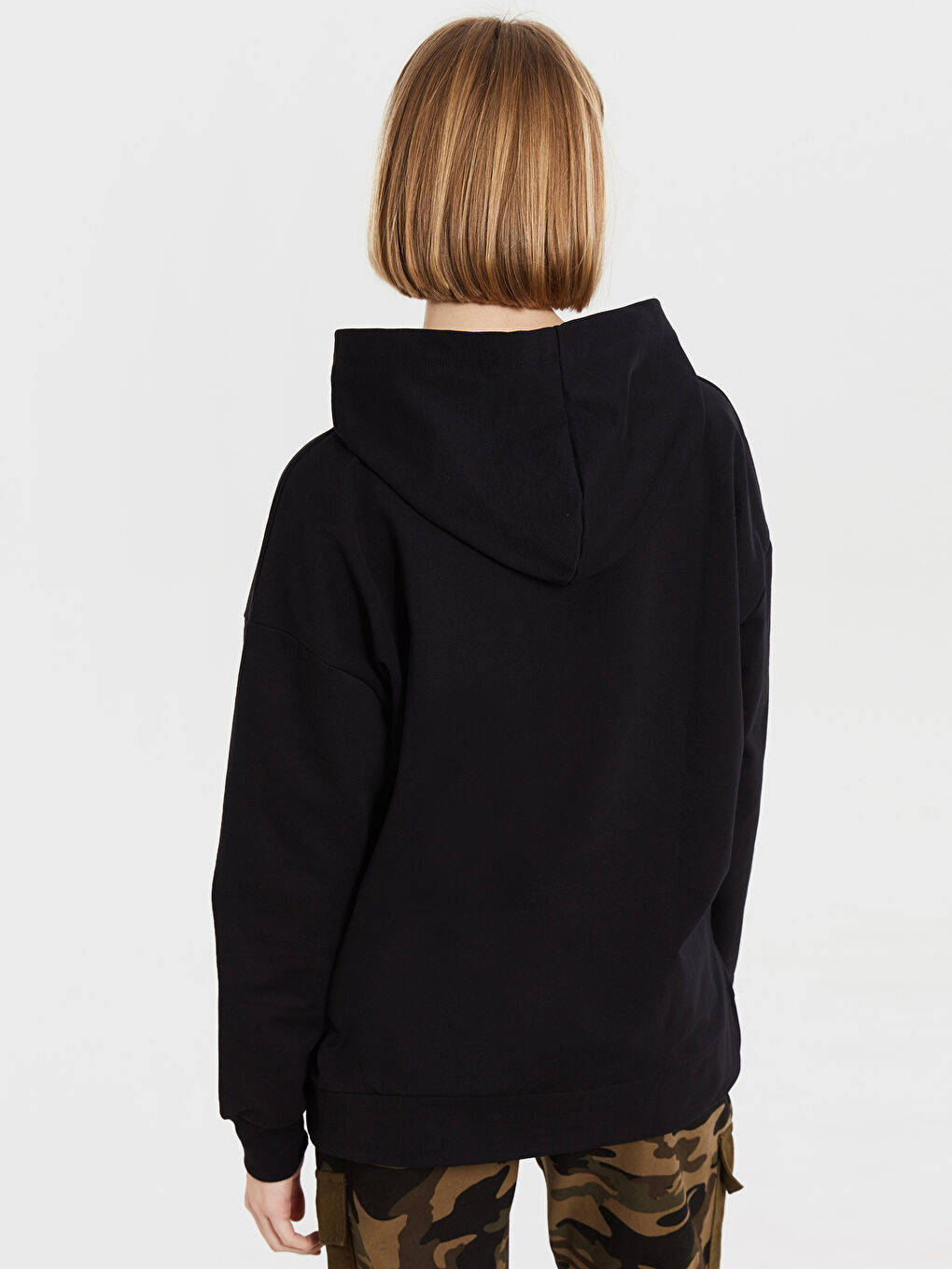 Женский свитшот с длинным рукавом и капюшоном-3