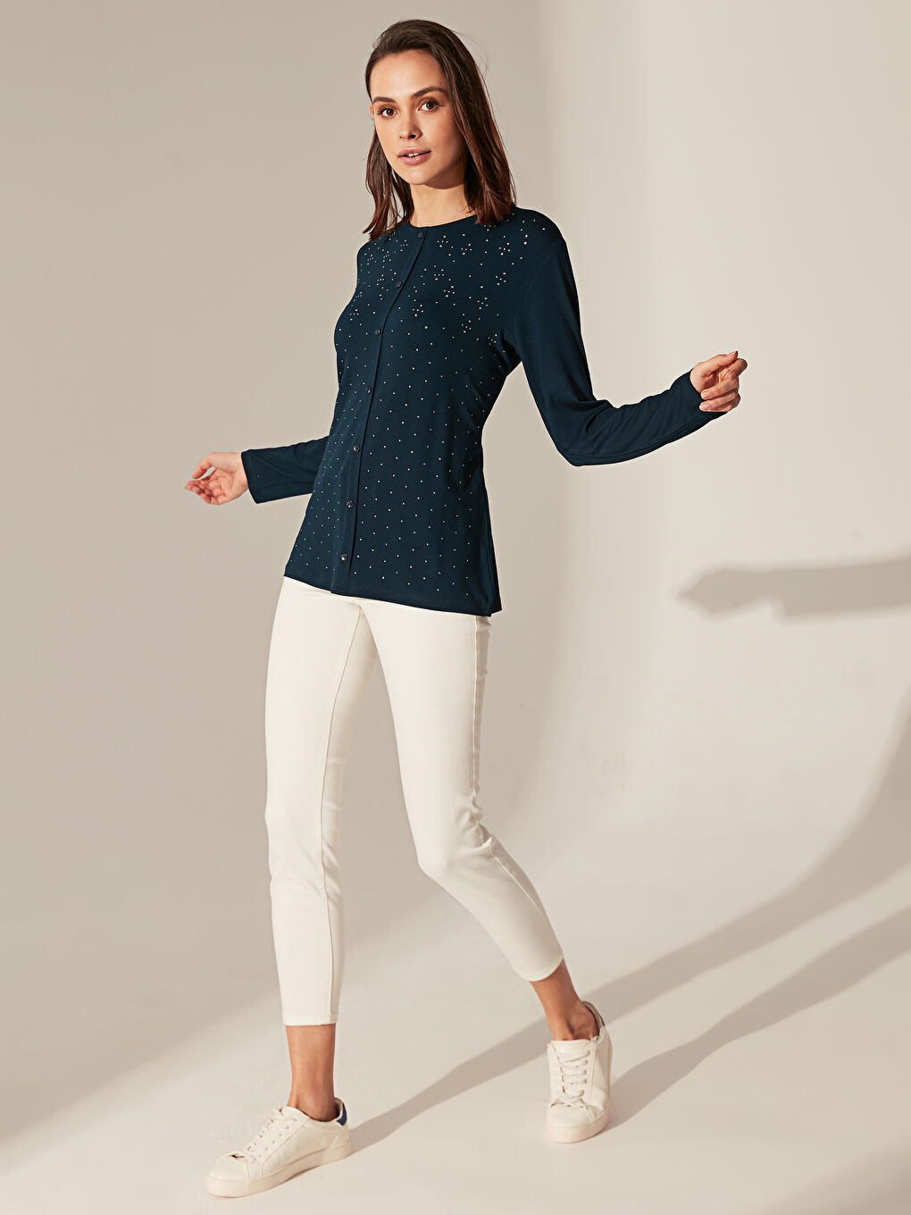 Lacivert Bisiklet Yaka Uzun Kollu Kadın Tişört-1