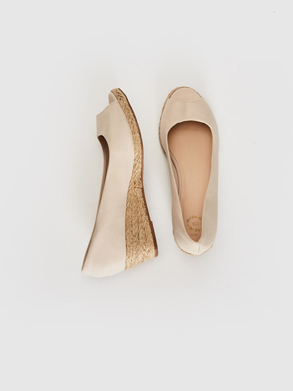 Women’s Straw Wedge Sandals-1