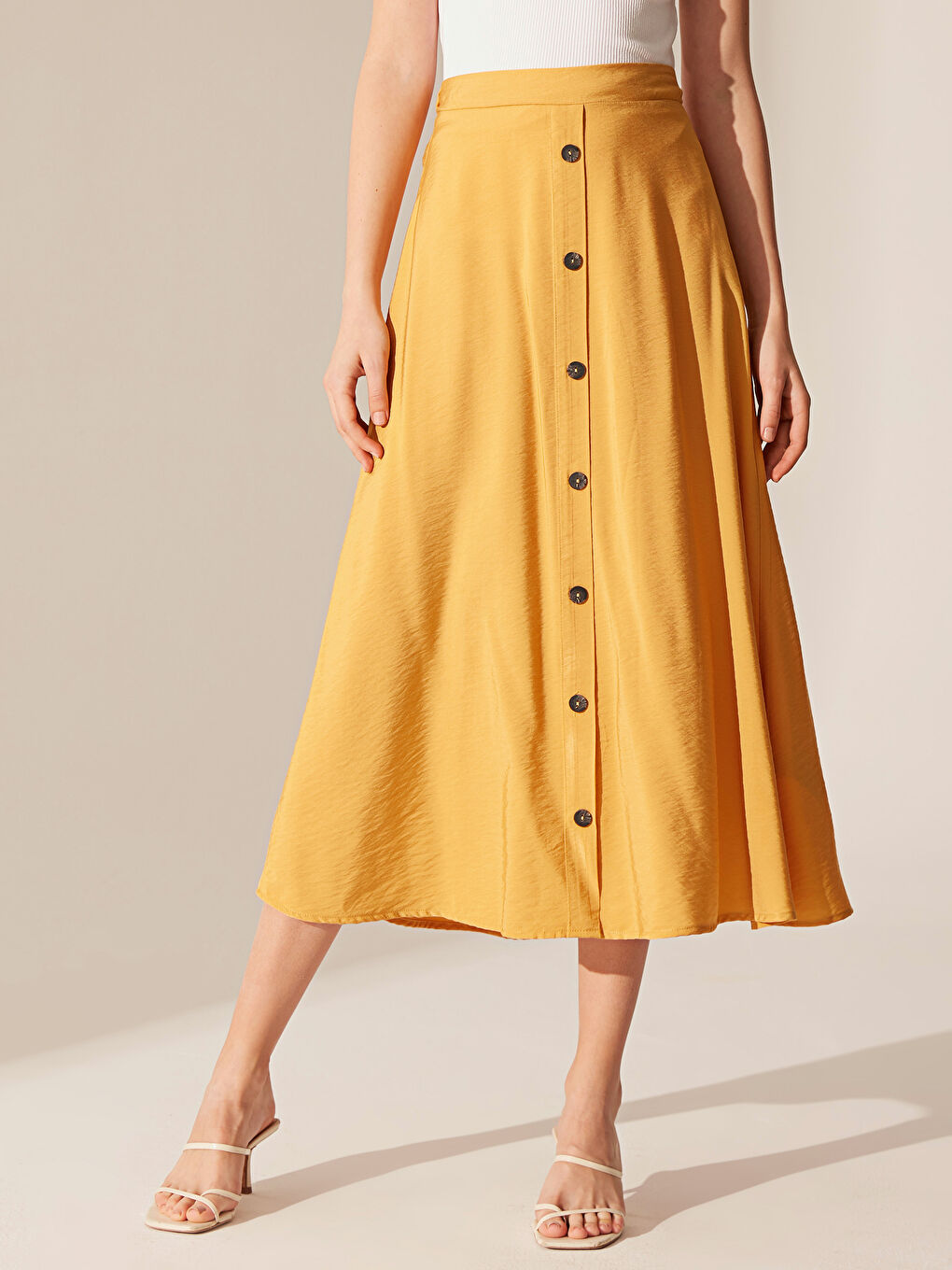 Sarı Rahat Kalıp Gabardin Kadın Etek-3