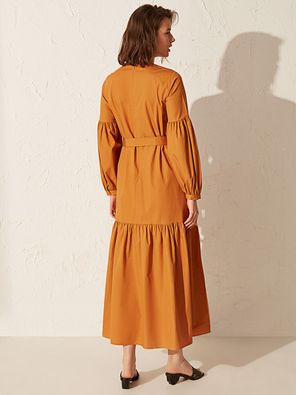 Sarı Kuşaklı Uzun Poplin Elbise-3