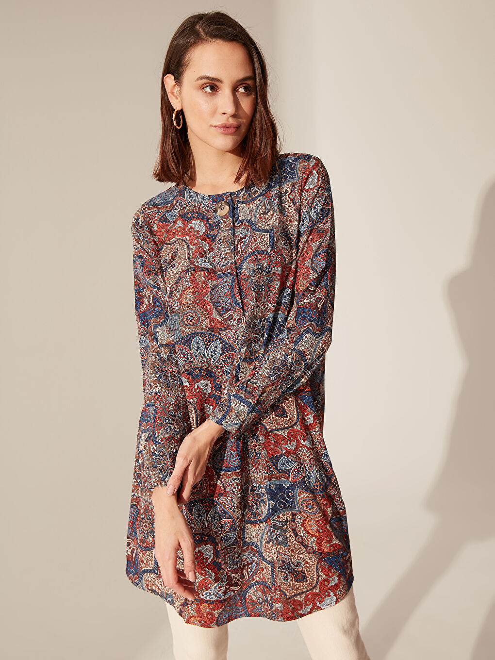 Kahverengi Uzun Kollu Kadın Tunik