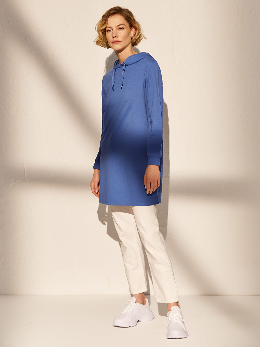 Mavi Kapüşonlu Salaş Sweatshirt-2