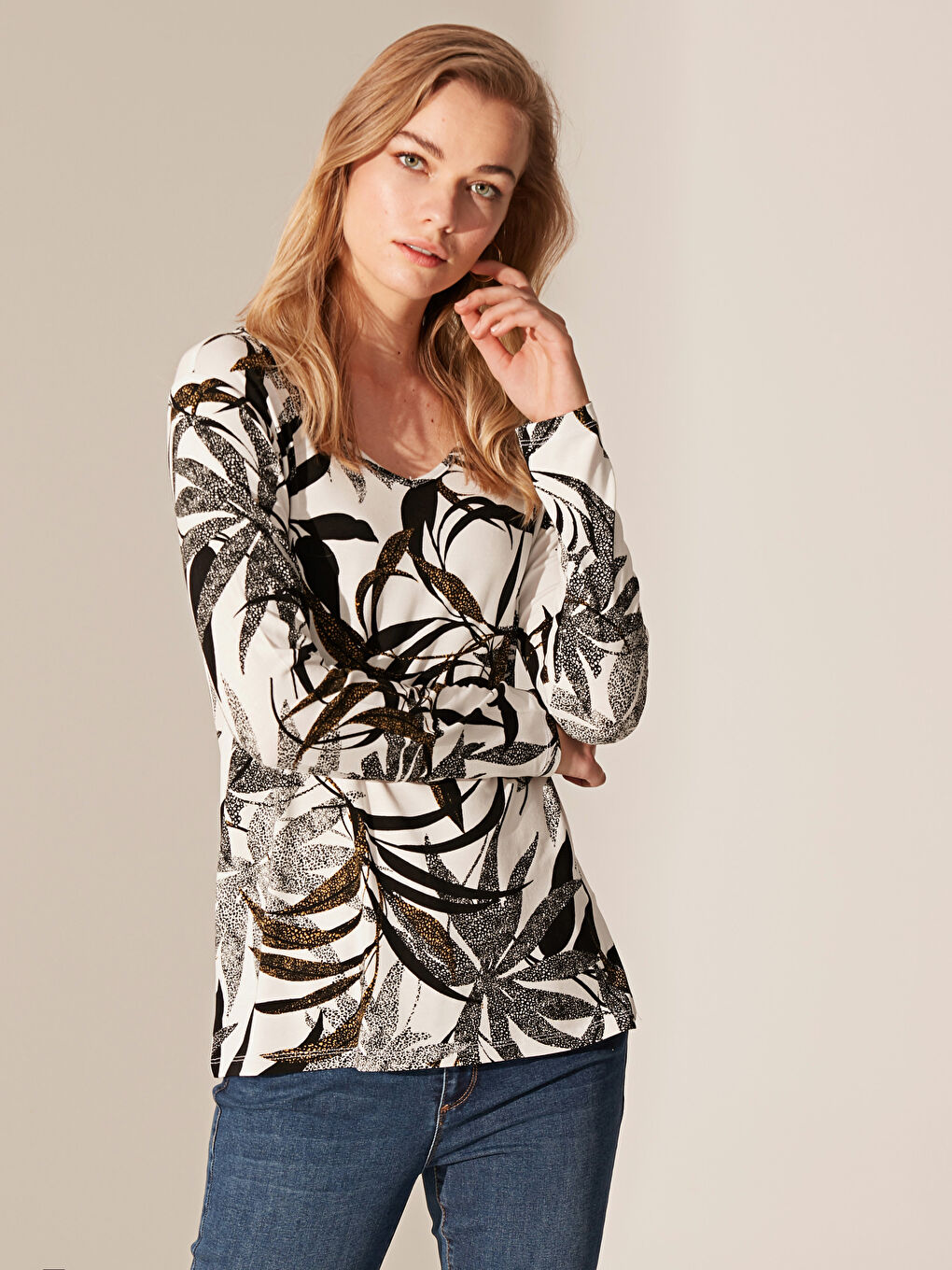 T-shirt Femme à Manches Longues Imprimé en Viscose avec Encolure en V