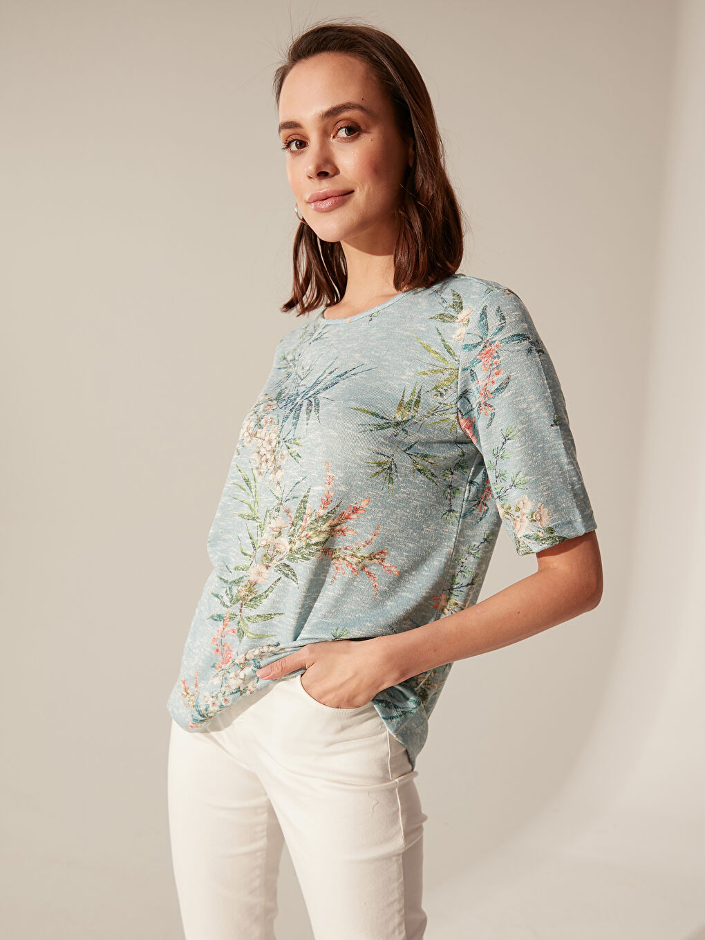 Crew Neck Printed Short Sleeve Women's T-Shirt-1