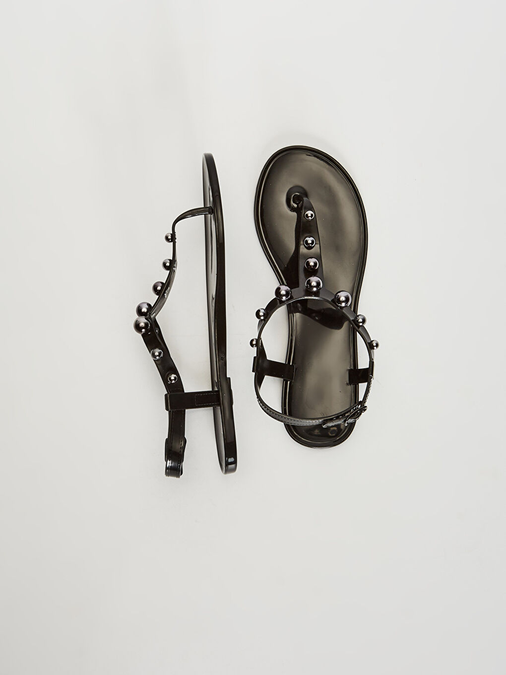 Siyah Kadın Boncuk Detaylı Sandalet-1