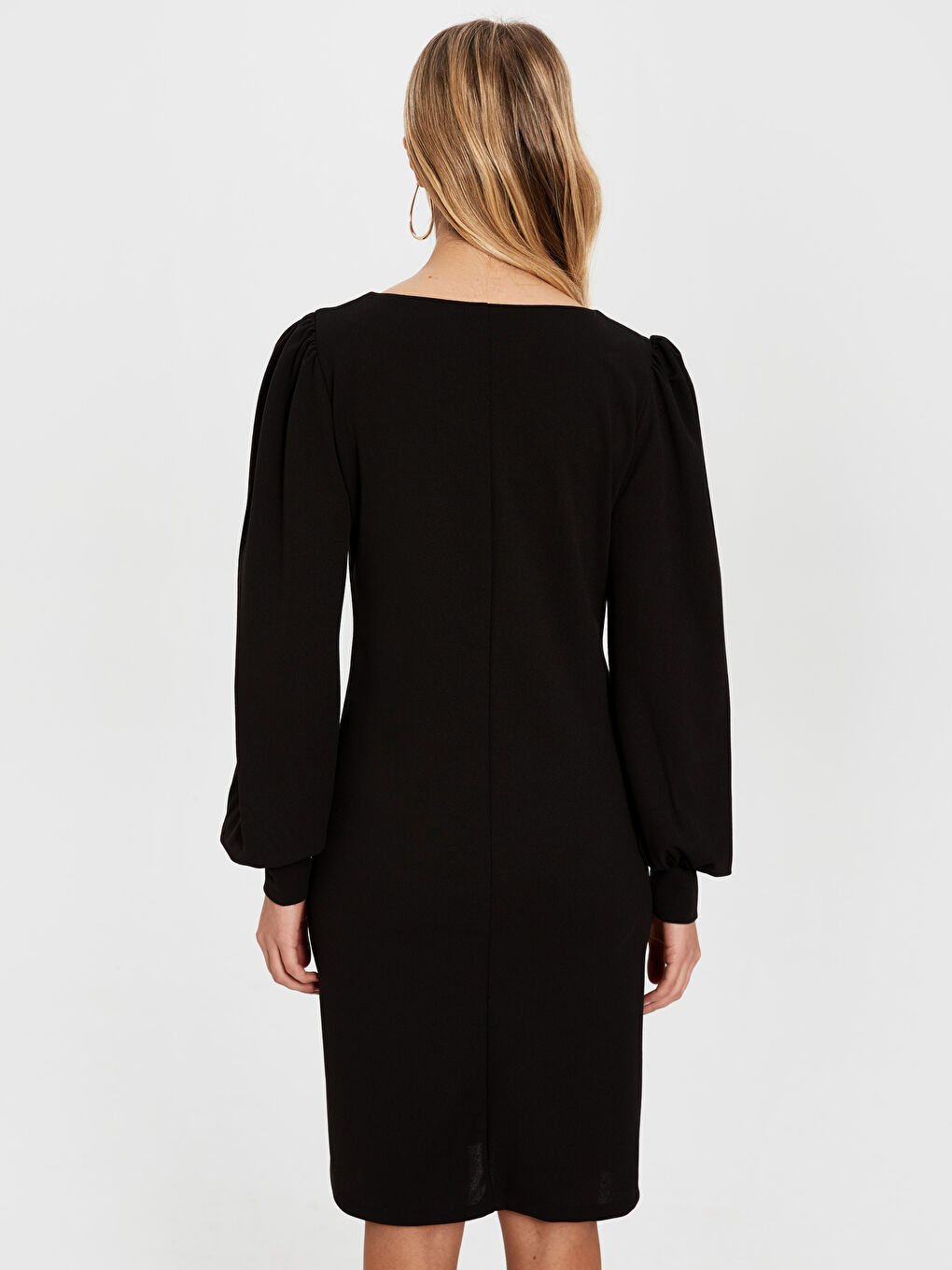 Siyah U Yaka Uzun Kollu Krep Kadın Elbise-3