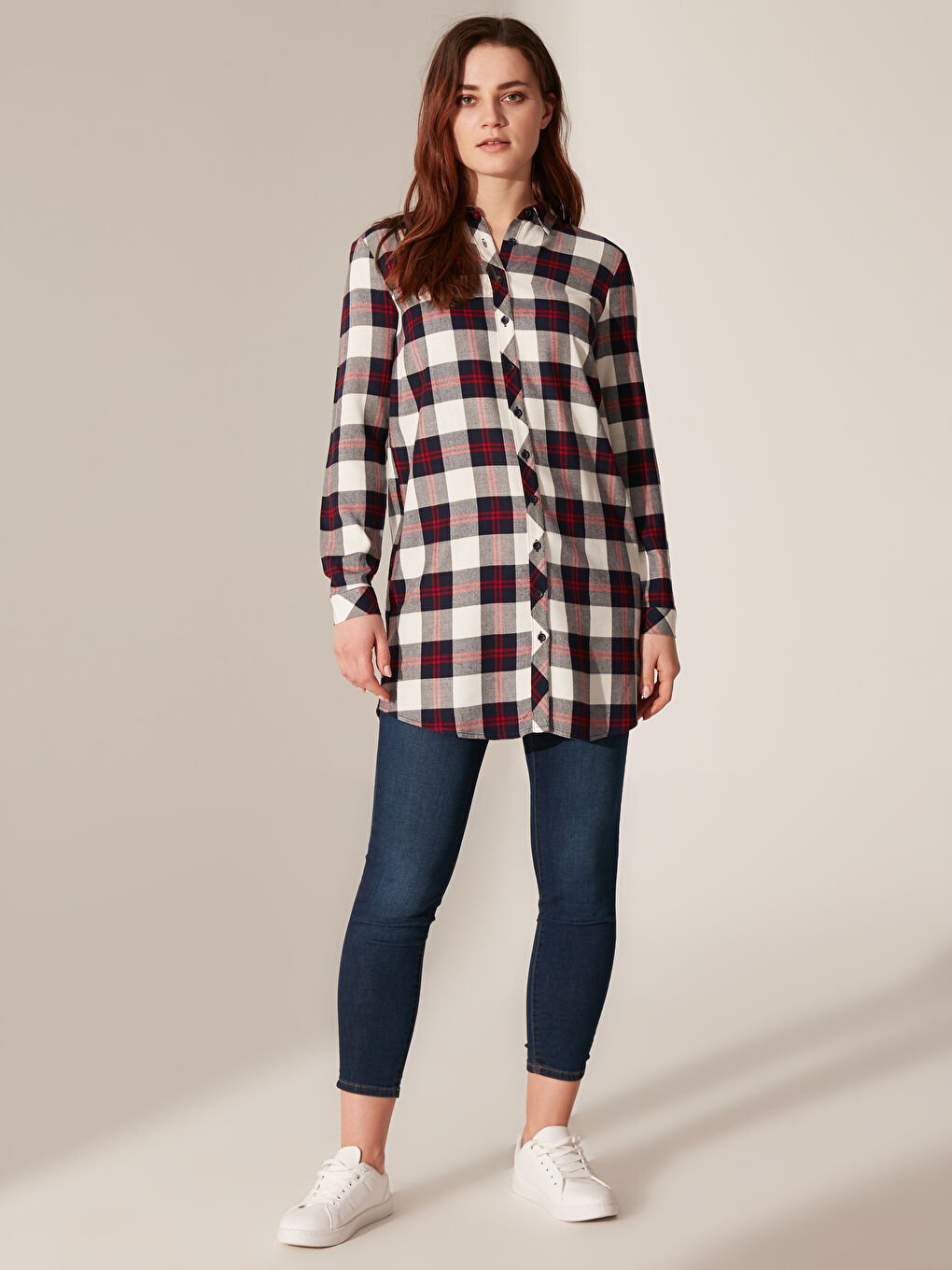 Lacivert Standart Fit Uzun Kollu Kadın Ekose Tunik-1