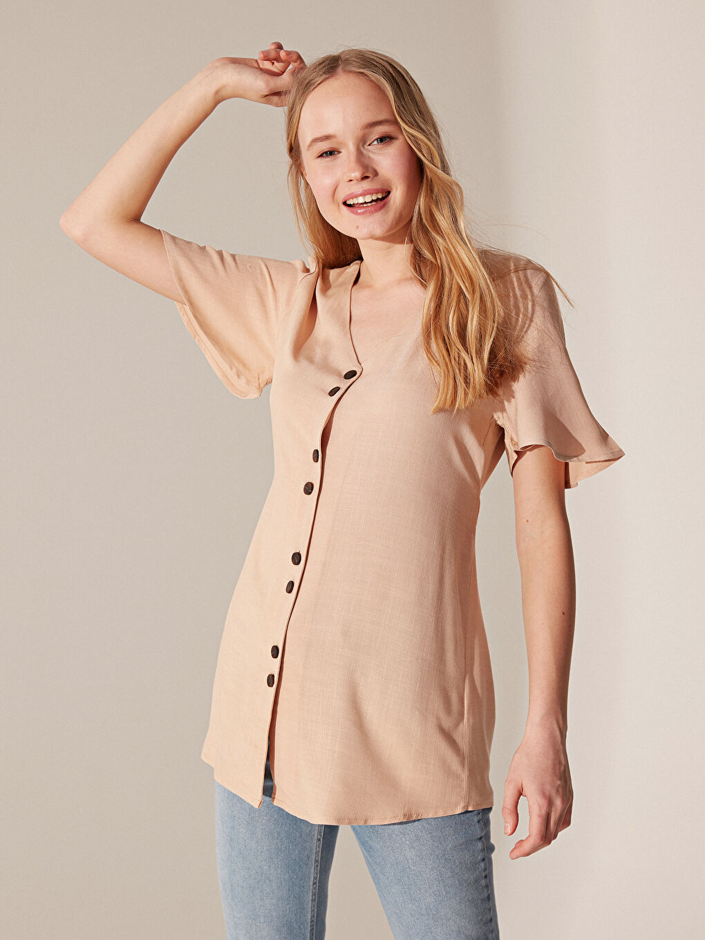 Short Sleeve Women's Blouse