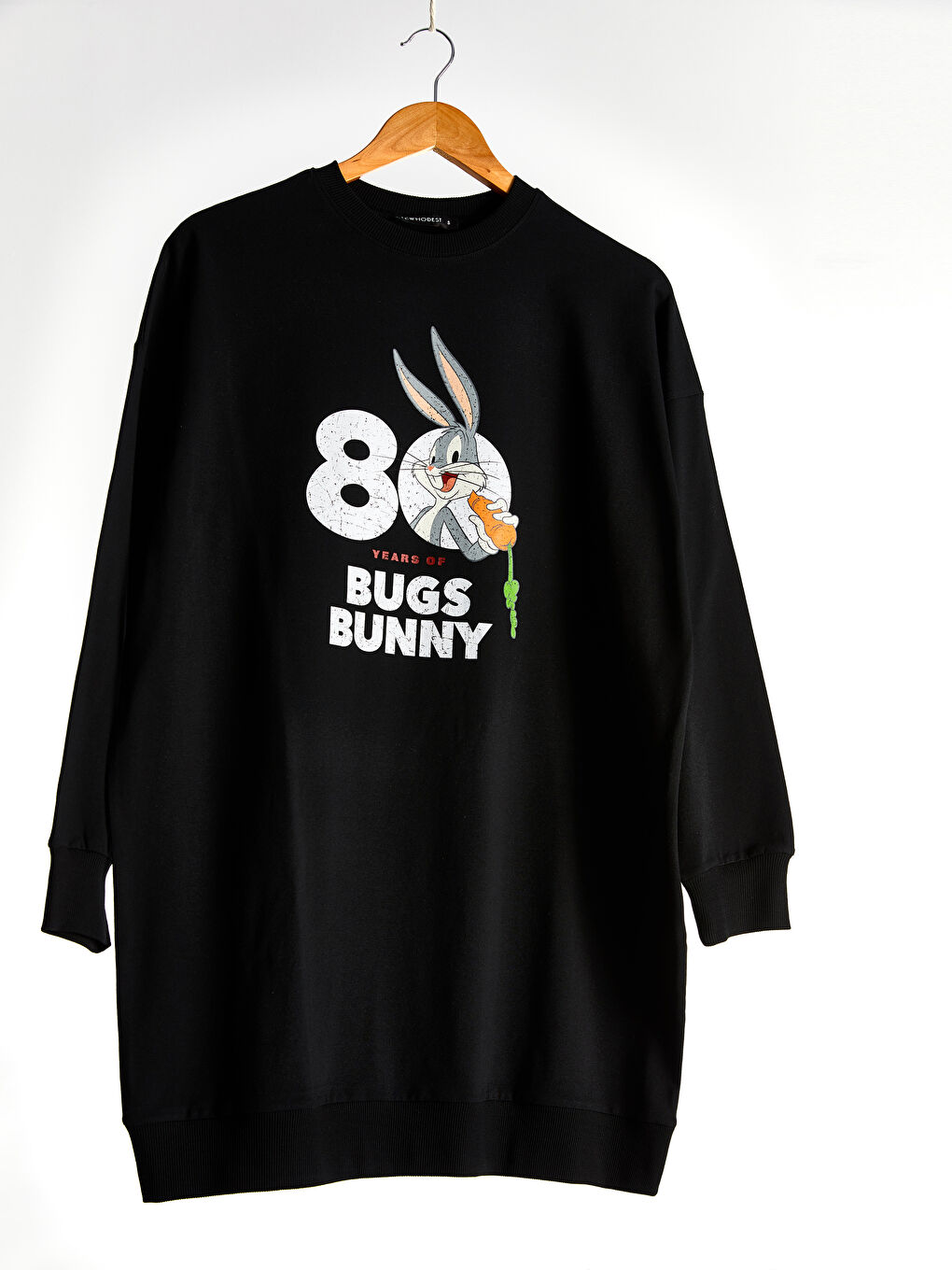 Туника Оверсайз С Принтом Багз Банни-2