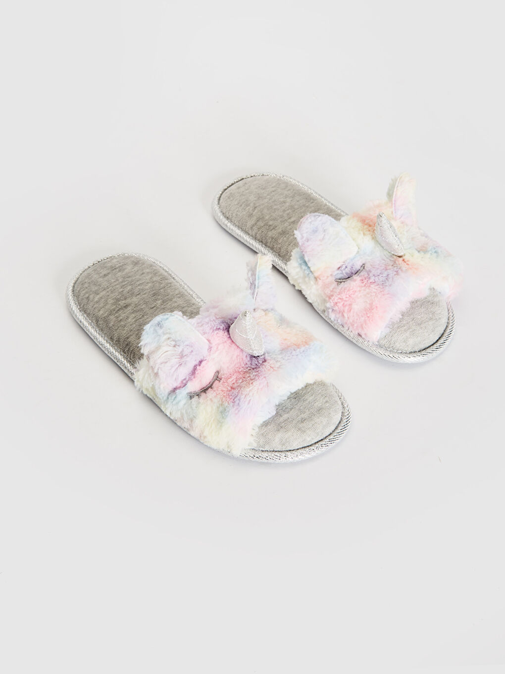 Karışık Kadın Pelüş Ev Terliği