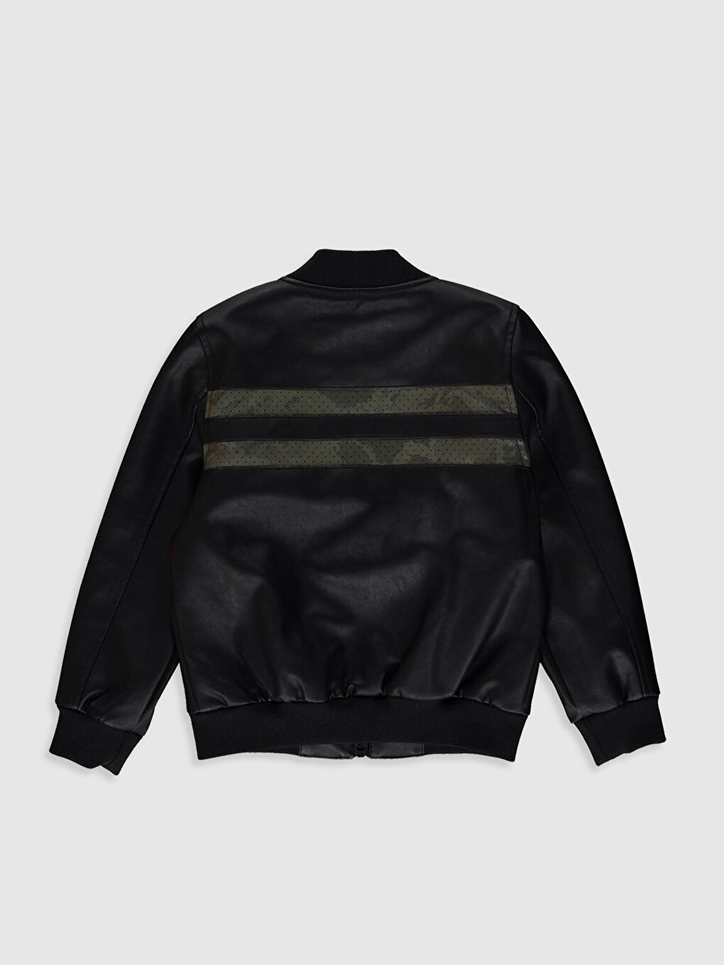 Siyah Deri Görünümlü Erkek Çocuk Ceket-1