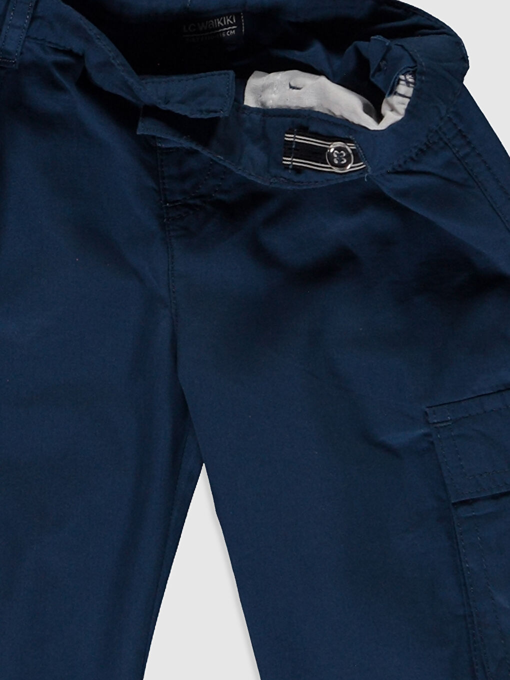 Базові бавовняні шорти з накладними карманами для хлопчика-2