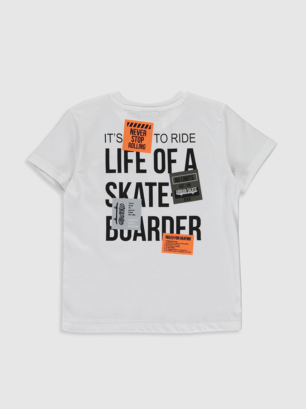 Beyaz Bisiklet Yaka Kısa Kollu Erkek Çocuk Tişört-1