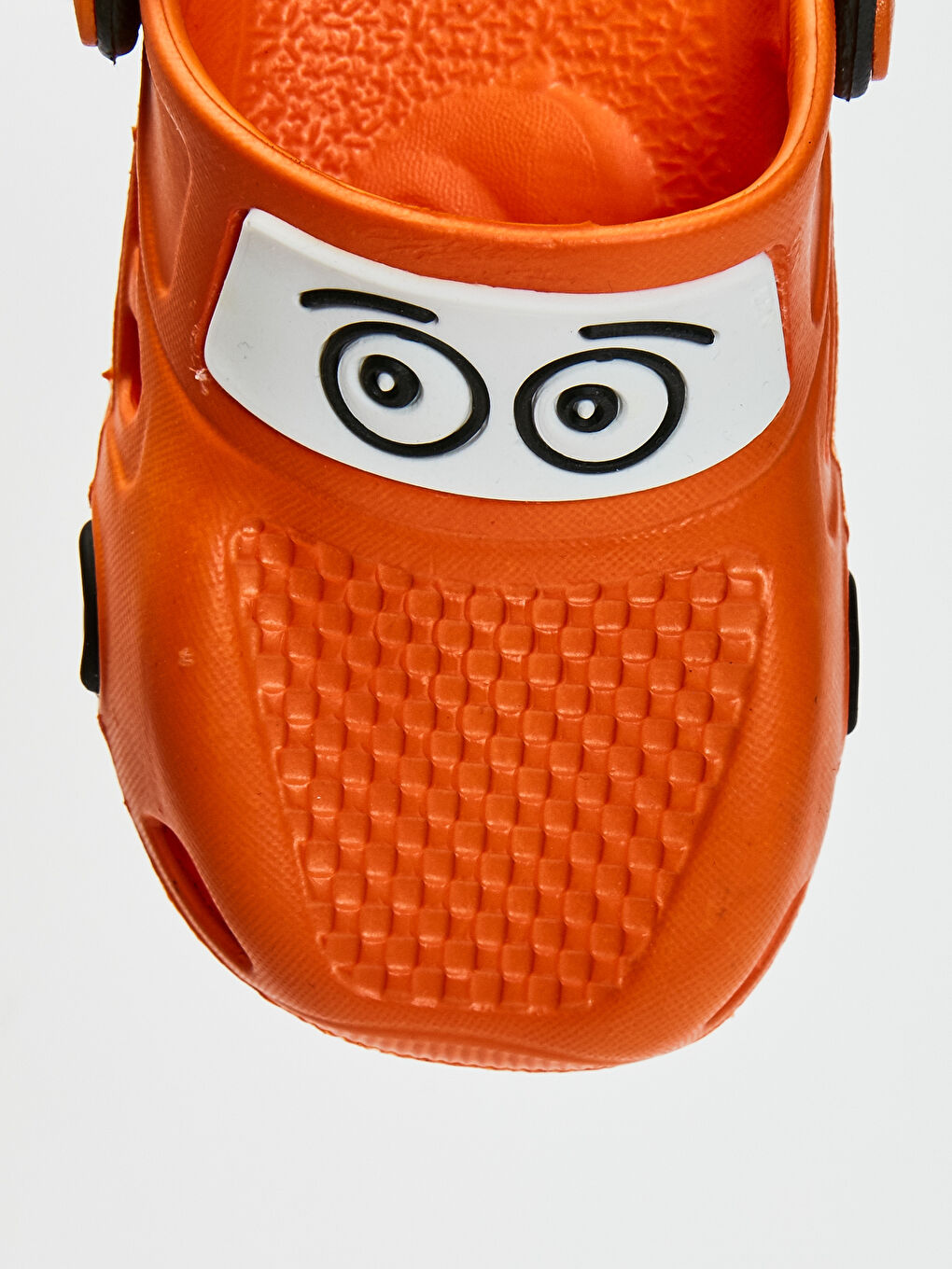 حذاء مفتوح برتقالي ولد-8