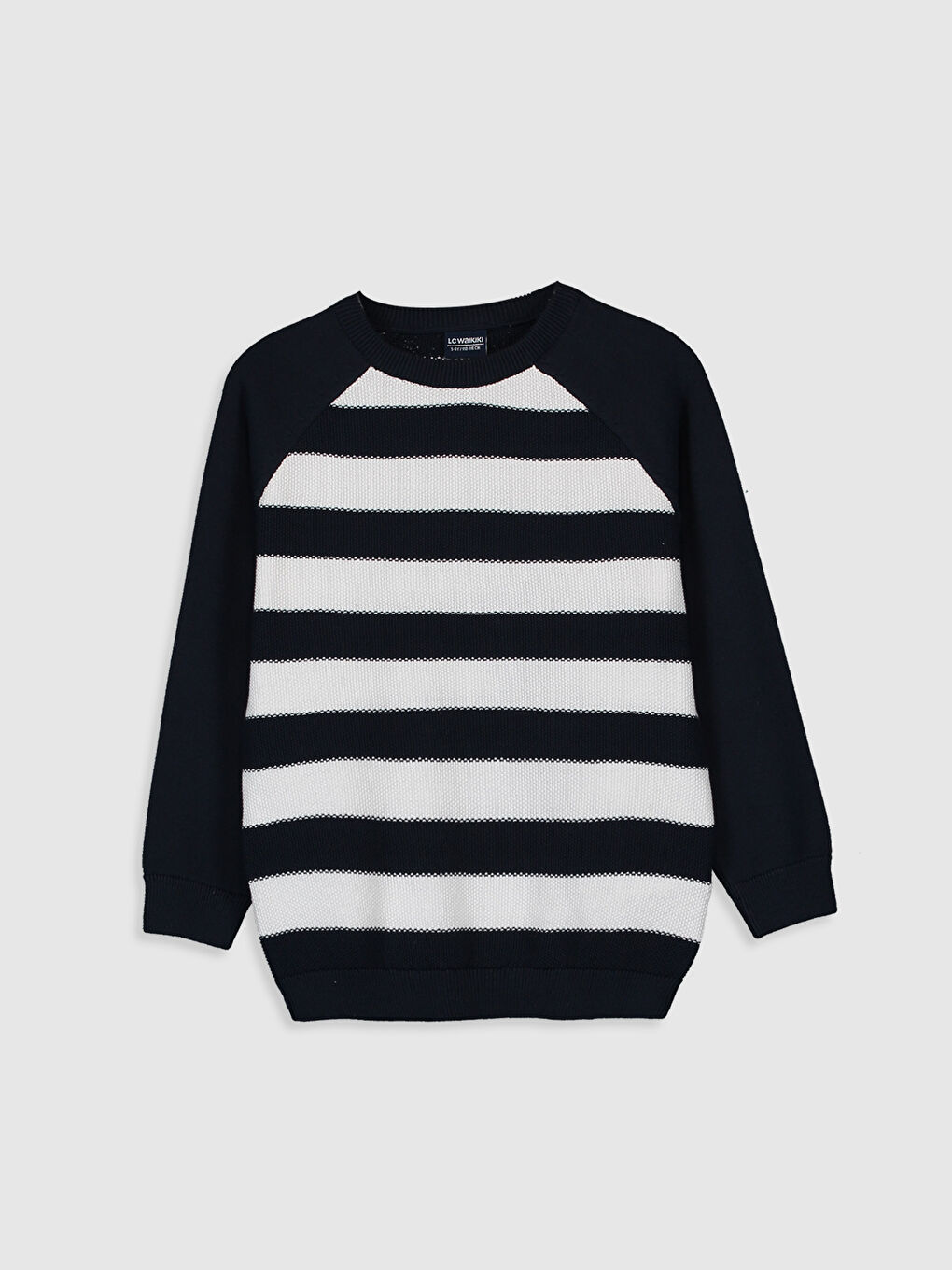 Свитер с круглым вырезом и длинным рукавом для мальчиков