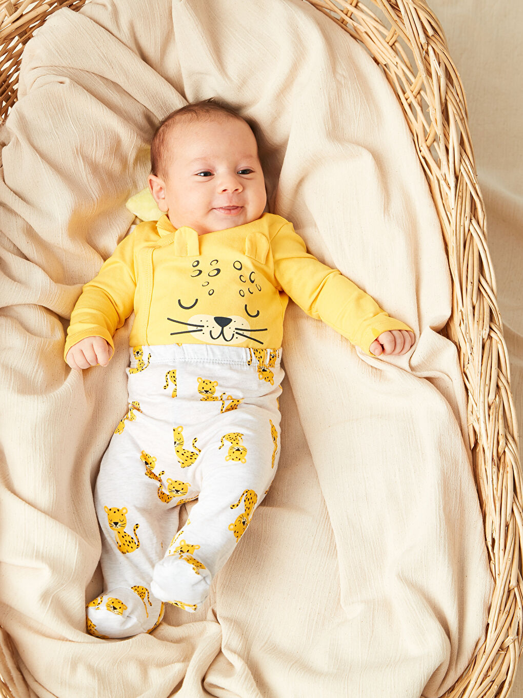 Beyaz Erkek Bebek Takım