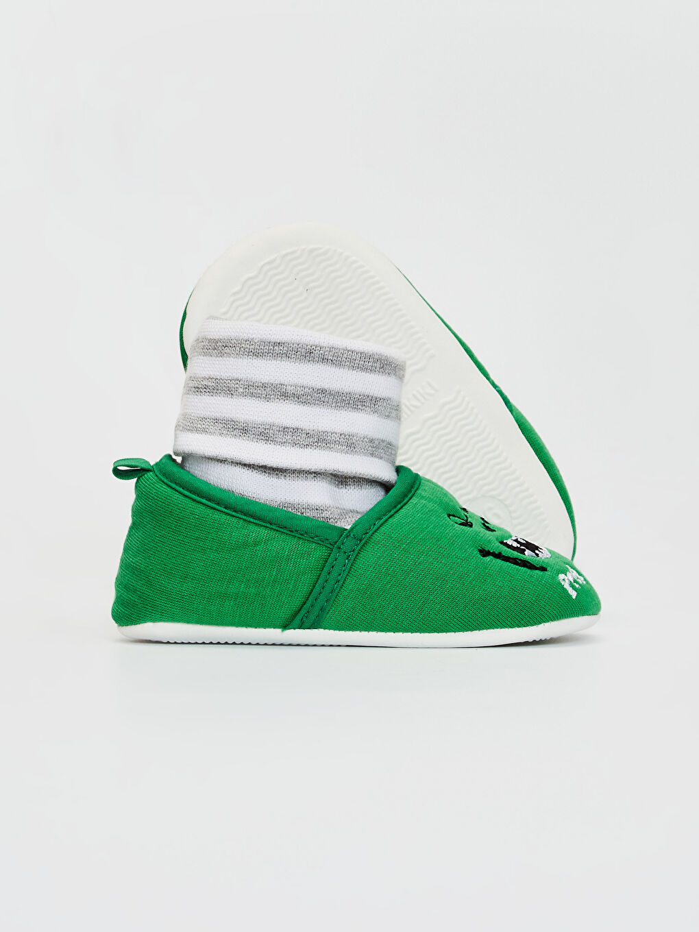 LCW STEPS Chaussures de maison pour bébé garçon avant la marche avec détails brodés et doublure en coton -0SJ706Z1-CS4