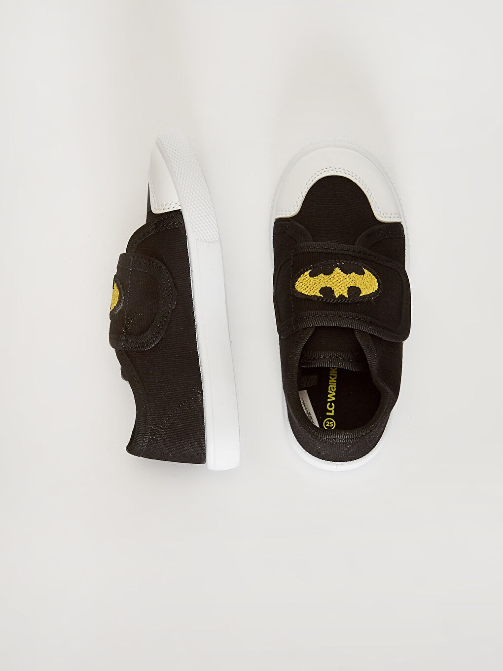 Siyah Erkek Bebek Batman Lisanslı Günlük Bez Ayakkabı-1