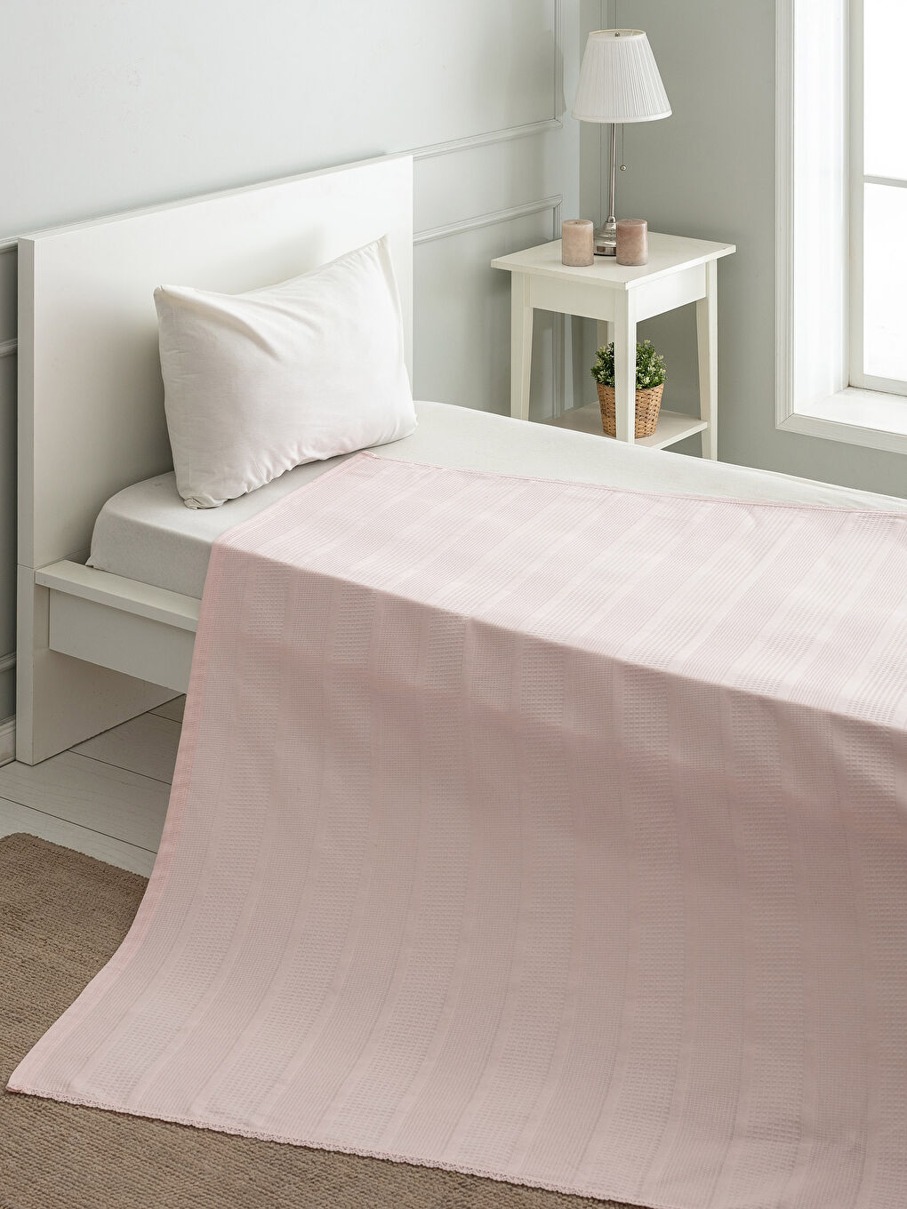 Розовый Односпальное пике (легкое покрывало)