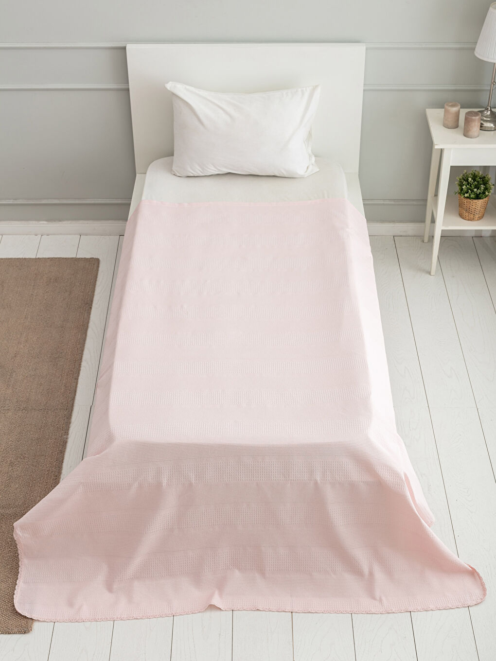 Розовый Односпальное пике (легкое покрывало)-1
