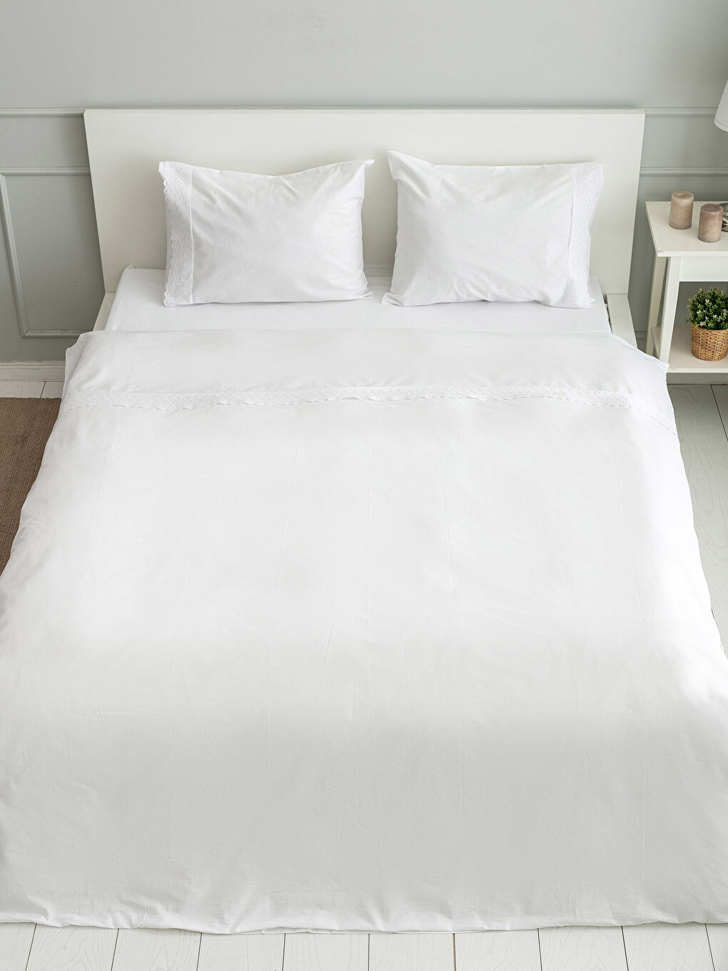 Beyaz Çift Kişilik Nevresim Takımı-1