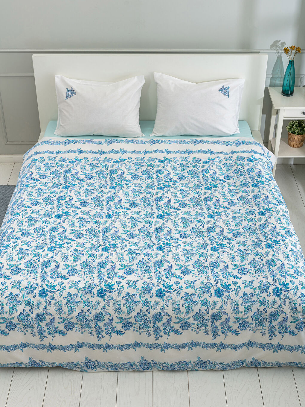 طقم غطاء لحاف مزدوج كامل أزرق فاتح-1