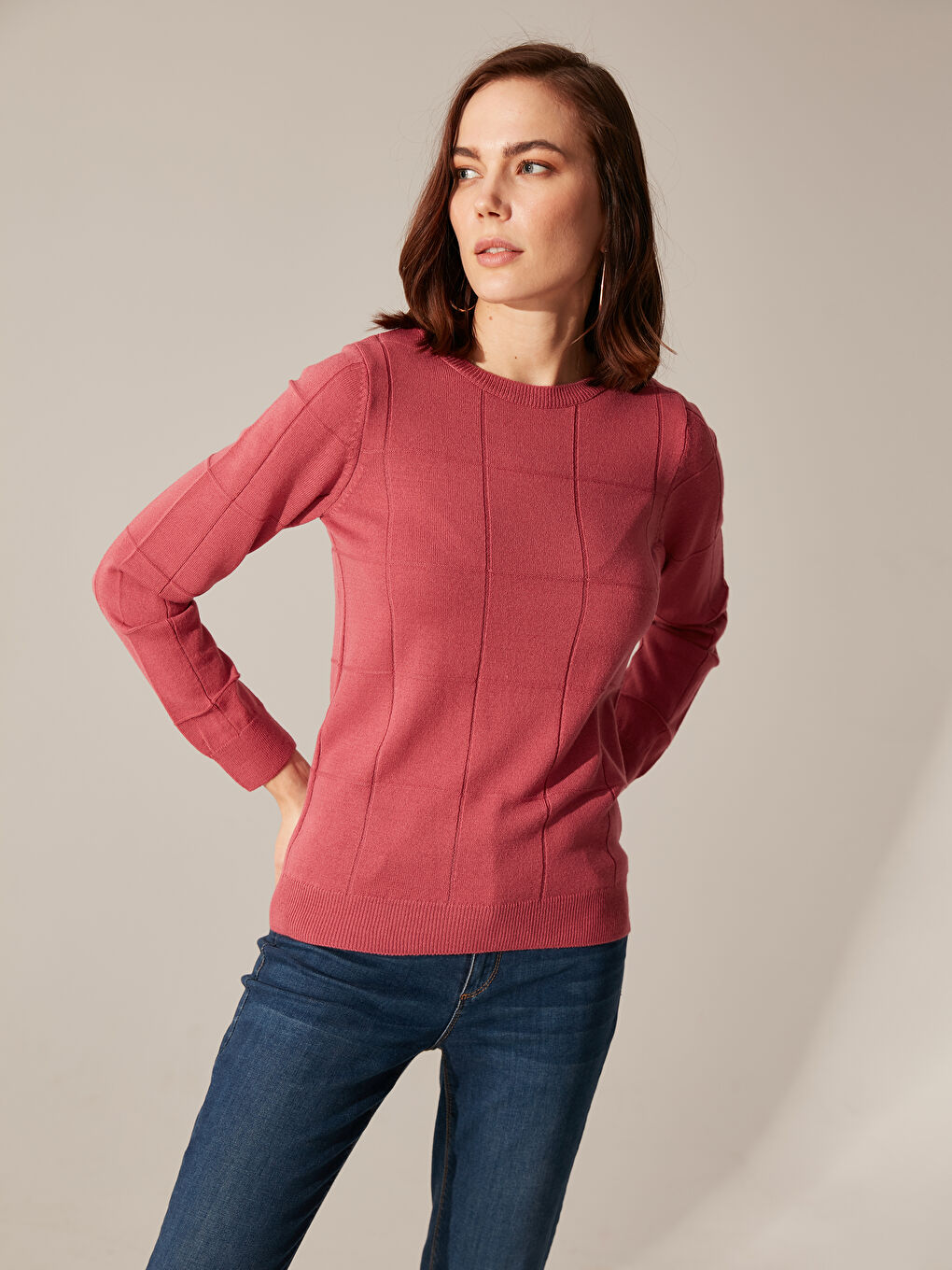 Self-Patterned Lightweight Tricot Jumper-4